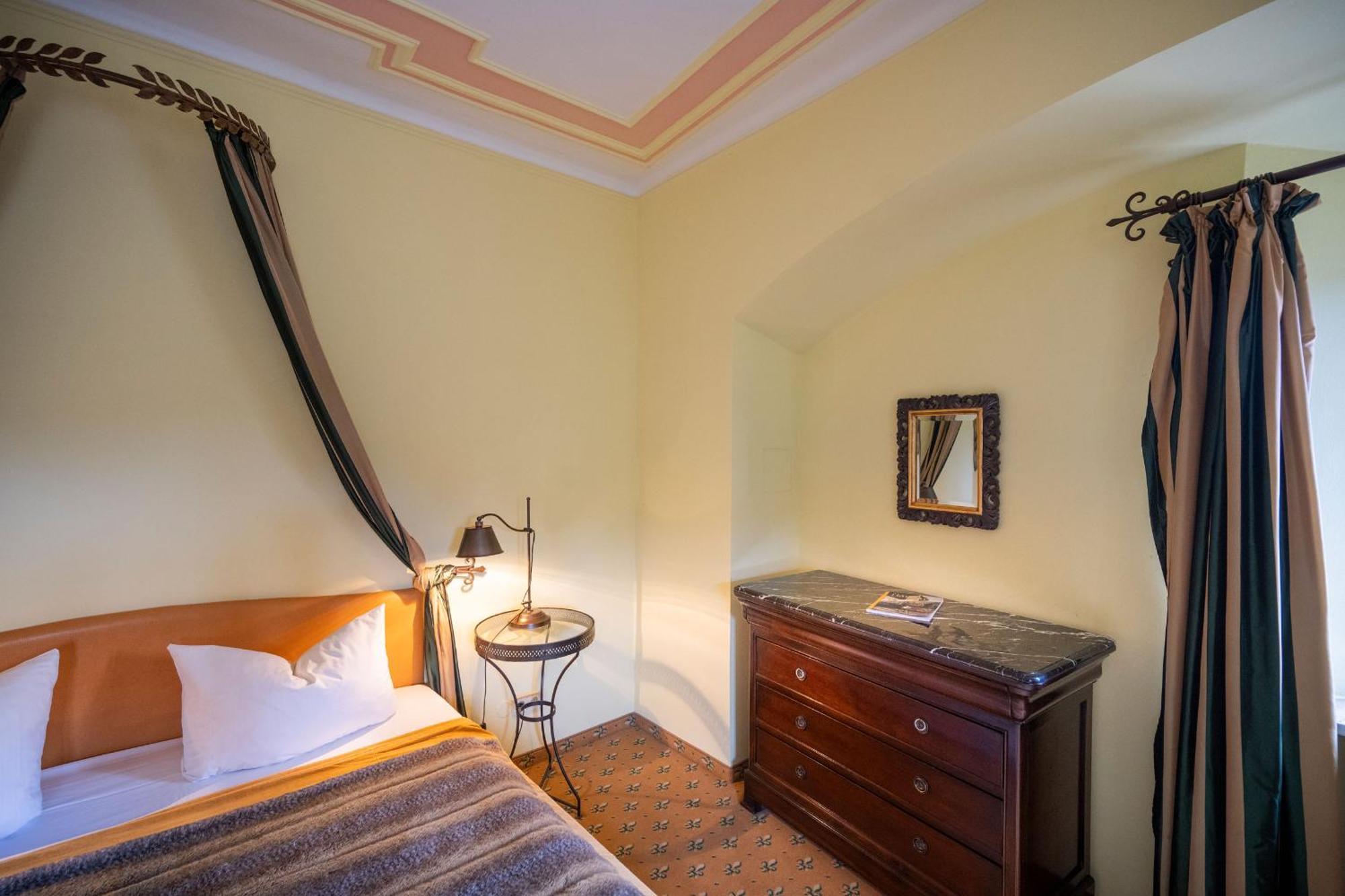 Burg Rabenstein Hotel Kirchahorn Phòng bức ảnh